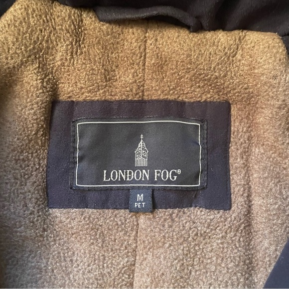 🧥 London Fog Women’s Winter Coat - Dark Navy Blue, Size Medium 🧥 - Picture 10 of 16